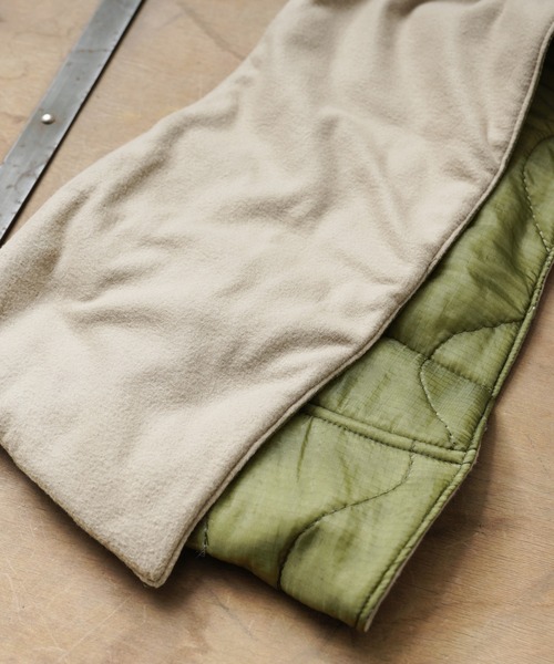 MILITARY（ミリタリー）の「新品 米軍 M-65フィールドパンツライナー リメイクマフラー（テーラードジャケット・メンズ・オリーブ系/オリーブ系2・ONE SIZE）」の11枚目の写真