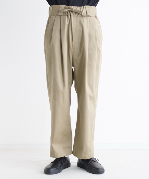 Blanc YM(ブランワイエム)の「Blanc YM ブランワイエム / Cotton Gabardine Easy Pants コットンギャバジン イージーパンツ 2タックパンツ バルーンパンツ / BL-22S-CGEP(チノパンツ・メンズ・ベージュ・SMALL/MEDIUM)」の9枚目の写真
