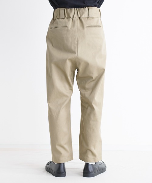 Blanc YM(ブランワイエム)の「Blanc YM ブランワイエム / Cotton Gabardine Easy Pants コットンギャバジン イージーパンツ 2タックパンツ バルーンパンツ / BL-22S-CGEP(チノパンツ・メンズ・ベージュ・SMALL/MEDIUM)」の11枚目の写真
