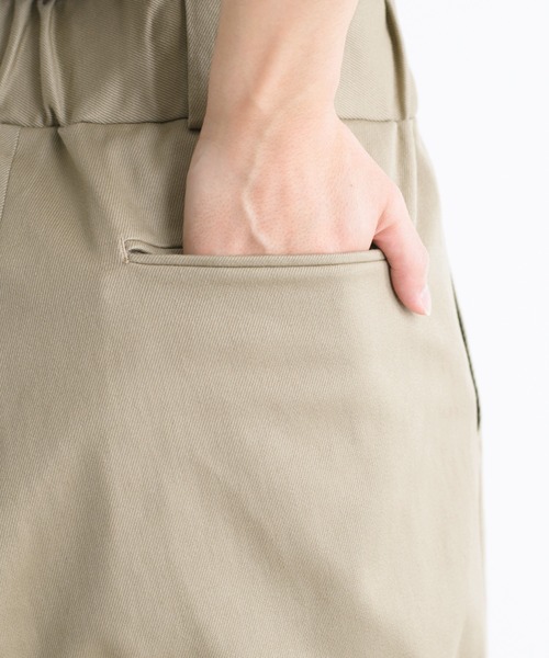 Blanc YM(ブランワイエム)の「Blanc YM ブランワイエム / Cotton Gabardine Easy Pants コットンギャバジン イージーパンツ 2タックパンツ バルーンパンツ / BL-22S-CGEP(チノパンツ・メンズ・ベージュ・SMALL/MEDIUM)」の12枚目の写真