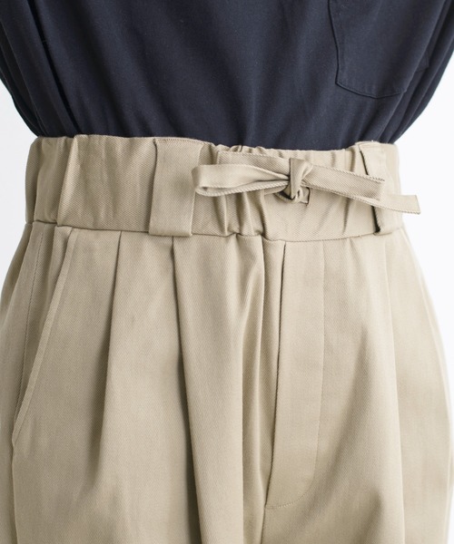Blanc YM(ブランワイエム)の「Blanc YM ブランワイエム / Cotton Gabardine Easy Pants コットンギャバジン イージーパンツ 2タックパンツ バルーンパンツ / BL-22S-CGEP(チノパンツ・メンズ・ベージュ・SMALL/MEDIUM)」の15枚目の写真