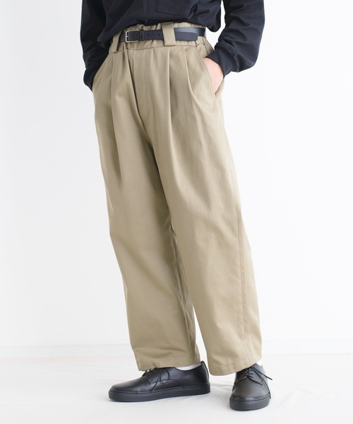 Blanc YM(ブランワイエム)の「Blanc YM ブランワイエム / Cotton Gabardine Easy Pants コットンギャバジン イージーパンツ 2タックパンツ バルーンパンツ / BL-22S-CGEP(チノパンツ・メンズ・ベージュ・SMALL/MEDIUM)」の2枚目の写真