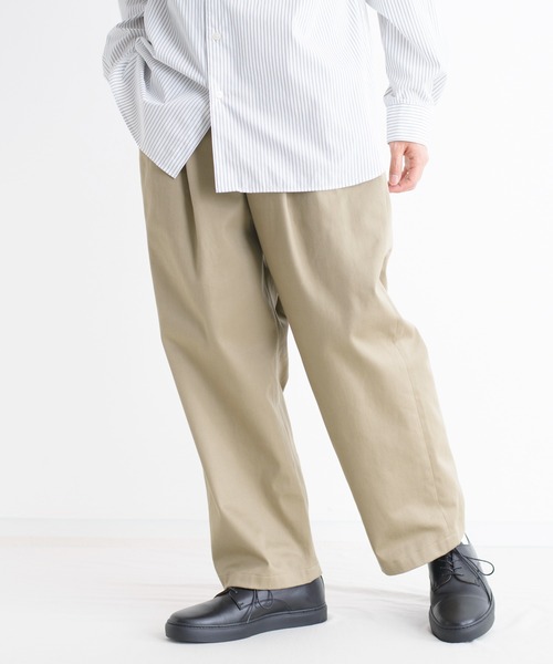 Blanc YM(ブランワイエム)の「Blanc YM ブランワイエム / Cotton Gabardine Easy Pants コットンギャバジン イージーパンツ 2タックパンツ バルーンパンツ / BL-22S-CGEP(チノパンツ・メンズ・ベージュ・SMALL/MEDIUM)」の6枚目の写真