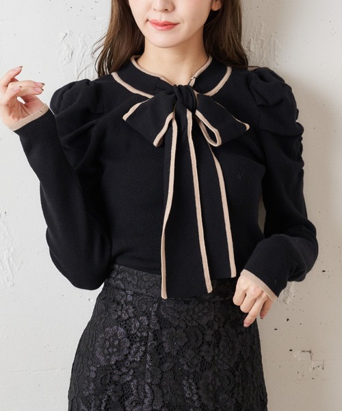 【別倉庫からの配送】 MIIA（ミーア）の「配色リボンパワーショルダーニットトップス ニット/セーター