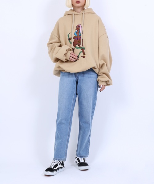 PUNYUS(プニュズ)の「ウォッシュドデニムパンツ(デニムパンツ・レディース・ライトブルー・1/2/4/3)」の2枚目の写真