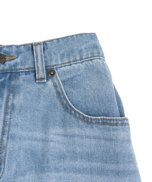 PUNYUS(プニュズ)の「ウォッシュドデニムパンツ(デニムパンツ・レディース・ライトブルー・1/2/4/3)」の3枚目の写真