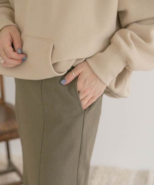ITEMS URBANRESEARCH(アイテムズ アーバンリサーチ)の「ウールライクペンシルスカート(スカート・レディース・ブラック/カーキ/ベージュ系その他・FREE)」の18枚目の写真