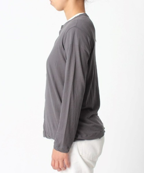 ORCIVAL(オーシバル)の「ORCIVAL/オーシバル ボイルジャージーカーディガンVOILE JIERSEY CARDIGAN OR-C0074VLT(カーディガン/ボレロ・レディース・チャコールグレー/ダークブラウン/オフホワイト・1)」の8枚目の写真