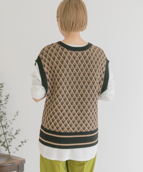 ITEMS URBANRESEARCH(アイテムズ アーバンリサーチ)の「ガラニットベスト(ベスト・レディース・ネイビー/カーキ/ブラウン・FREE)」の20枚目の写真