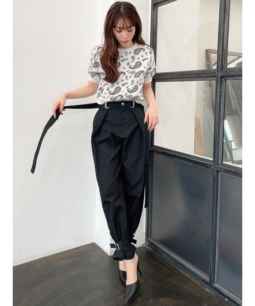 GYDA（ジェイダ）の「【セットアップ着用可】サイドロングベルトデザインパンツ（スラックス・レディース・ブラック/ベージュ・FREE）」の12枚目の写真