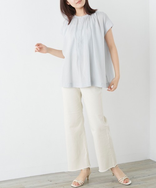 OMNES（オムネス）の「綾織ボイル丸ヨークブラウス（シャツ/ブラウス・レディース・ホワイト/カーキ/ミント/チャコール・FREE）」の14枚目の写真