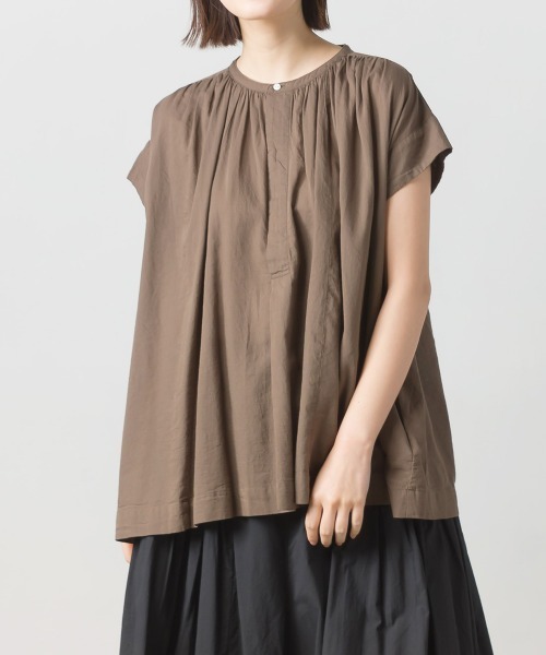 OMNES（オムネス）の「綾織ボイル丸ヨークブラウス（シャツ/ブラウス・レディース・ホワイト/カーキ/ミント/チャコール・FREE）」の13枚目の写真