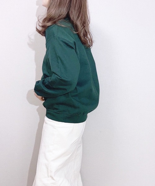 ECRIRE(エクリール)の「【ぴょんコラボ】GILDANロゴプリントスウェット(スウェット・レディース・ライトグレー/ブラック/ダークグリーン・M)」の8枚目の写真