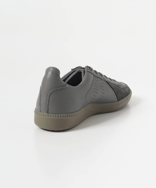 REPRODUCTION OF FOUND（リプロダクションオブファウンド）の「『別注』REPRODUCTION OF FOUND×UR　GERMAN TRAINER（スニーカー・メンズ・ダークグレー/ホワイト・43/41/44/42）」の12枚目の写真