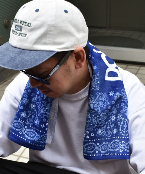 DOUBLE STEAL(ダブルスティール)の「BIG Paisley Towel(ハンカチ/ハンドタオル・メンズ・ネイビー・FREE)」の6枚目の写真