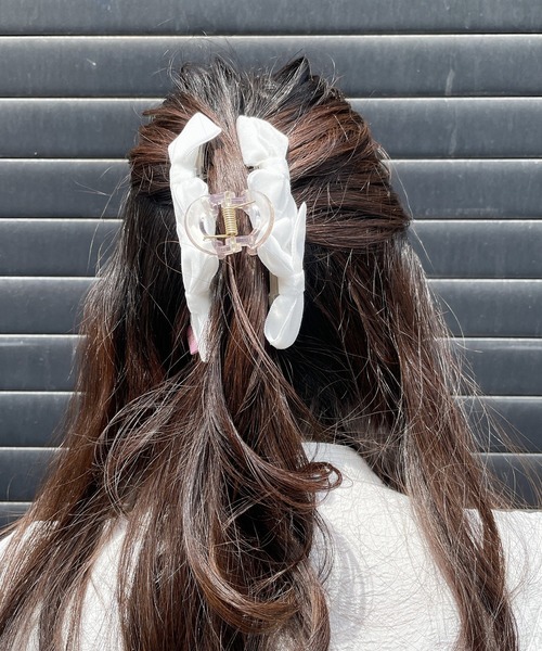 lilLilly（リルリリー）の「ダブルリボンヘアクリップ（バレッタ/ヘアクリップ・レディース・ホワイト/ブラック/ミント/パープル・FREE）」の15枚目の写真