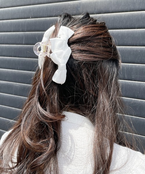 lilLilly（リルリリー）の「ダブルリボンヘアクリップ（バレッタ/ヘアクリップ・レディース・ホワイト/ブラック/ミント/パープル・FREE）」の14枚目の写真