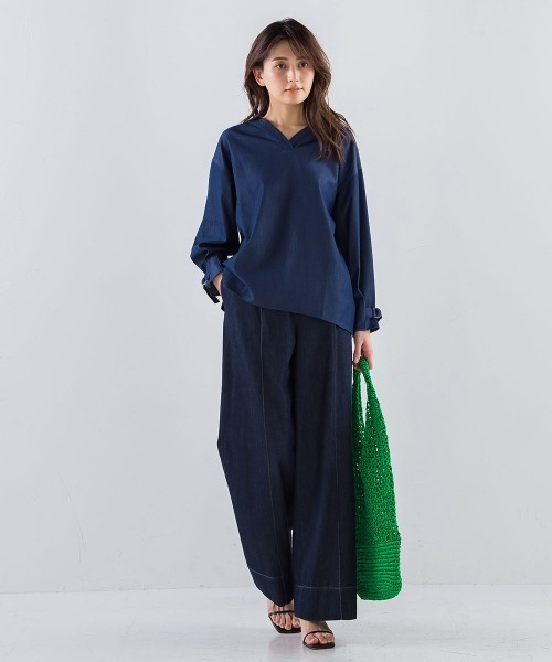 【socolla】変型Vネックドルマンブラウス≪洗濯機で洗える≫