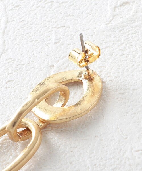 SHOO・LA・RUE（シューラルー）の「◆チェーンモチーフピアス（ピアス（両耳用）・レディース・シルバー/ゴールド・00）」の4枚目の写真