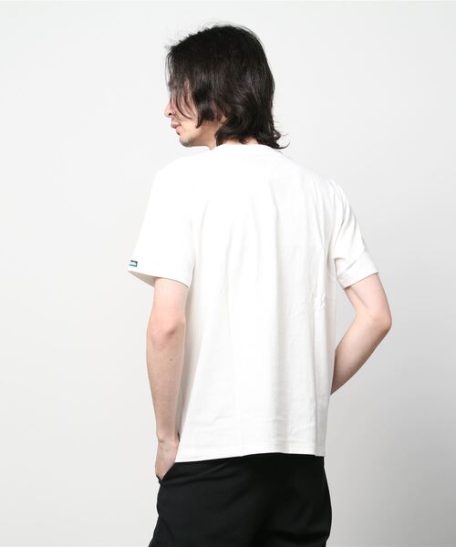 KAVU(カブー)の「KAVU/カブー サークルロゴTシャツ オーバーサイズ/ビッグシルエット アウトドア/キャンプ 19821020(Tシャツ/カットソー・メンズ・ホワイト/ブラック/グリーン/ネイビー・M/XL/L)」の6枚目の写真