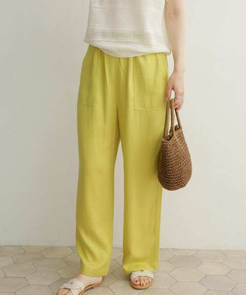 URBAN RESEARCH DOORS（アーバンリサーチドアーズ）の「カラーベイカーパンツ（その他パンツ・レディース・イエロー/ボルドー・SMALL/MEDIUM）」の2枚目の写真