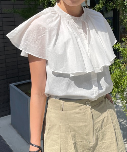 StyleSea(スタイルシー)の「フリルカラーノースリーブブラウス(シャツ/ブラウス・レディース・ブラック/オレンジ/グリーン/アイボリー・FREE)」の2枚目の写真
