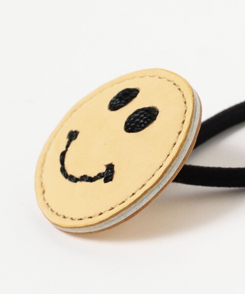 BEAMS BOY(ビームスボーイ)の「TAMANIWA / 野球ボール ヘアゴム(ヘアゴム・レディース・ホワイト/ブラック/レッド/イエロー/ブルー/ホワイト系その他2/ブラック系その他4/イエロー系その他5・ONE SIZE)」の19枚目の写真