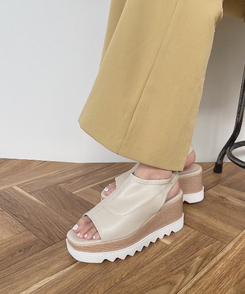 AMAIL（アマイル）の「【recommend】Jagged requests sandal（サンダル・レディース・アイボリー/ブラック・S/M/L）」の15枚目の写真