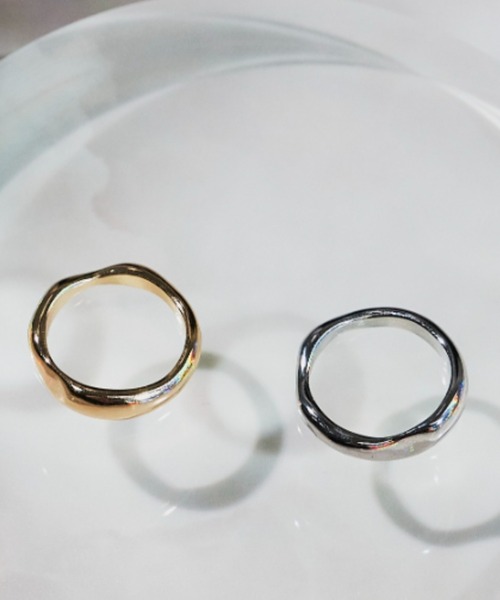 VANNIE U(ヴァニーユー)の「distorted ring(リング・レディース・シルバー/ゴールド・11/6/9)」の19枚目の写真