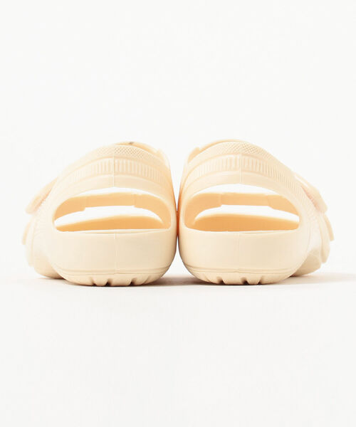 こども ビームス（コドモビームス）の「igor / BONDI SOLID サンダル 22（16.5～21cm）（サンダル・キッズ・レッド系その他4/インディゴブルー/ブラウン系その他3/グレー/オフホワイト/ピンク・22cm/17cm/18cm/20cm/21cm/16.5cm/18.5cm/20.5cm）」の7枚目の写真