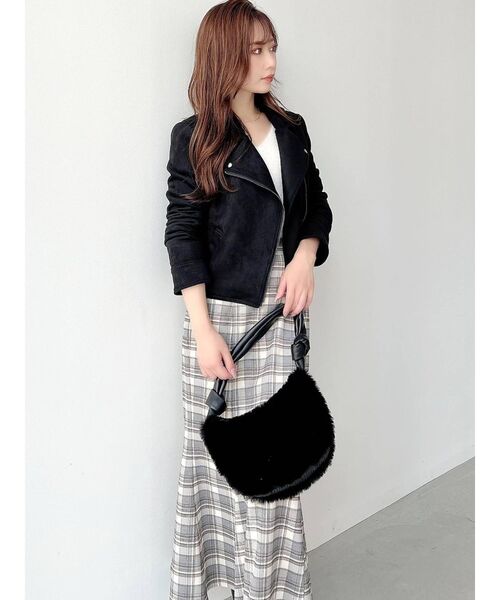 RESEXXY（リゼクシー）の「フェイクスウェードライダースジャケット【セットアップ着用可能】（ライダースジャケット・レディース・ブラック/ベージュ/ブラウン・FREE）」の4枚目の写真