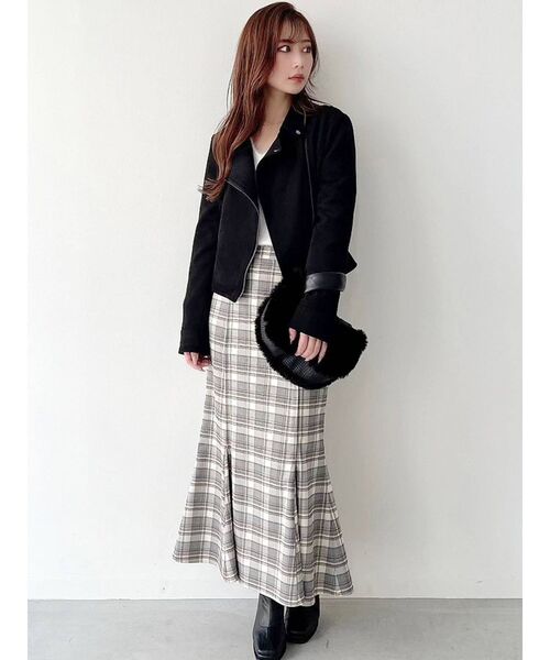 RESEXXY（リゼクシー）の「フェイクスウェードライダースジャケット【セットアップ着用可能】（ライダースジャケット・レディース・ブラック/ベージュ/ブラウン・FREE）」の9枚目の写真