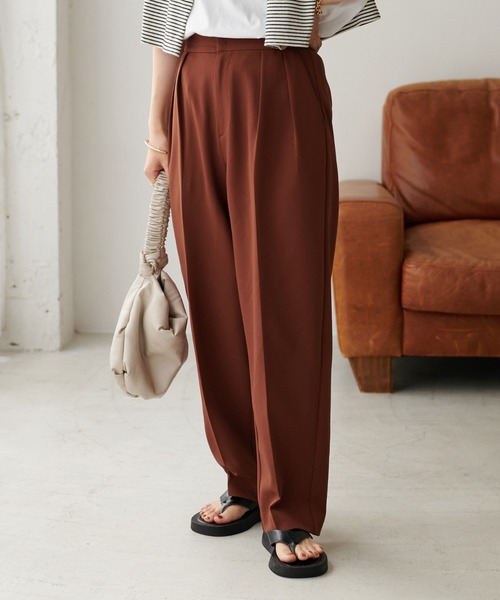 DISCOAT(ディスコート)の「ワイドテーパードパンツ(その他パンツ・レディース・ブラック/ブラウン/グリーン系その他/グレイッシュベージュ/サーモンピンク・MEDIUM/LARGE)」の14枚目の写真