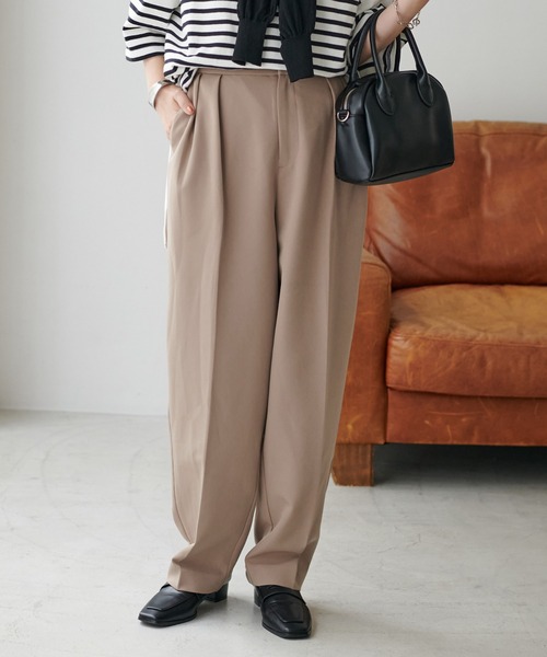 DISCOAT(ディスコート)の「ワイドテーパードパンツ(その他パンツ・レディース・ブラック/ブラウン/グリーン系その他/グレイッシュベージュ/サーモンピンク・MEDIUM/LARGE)」の15枚目の写真