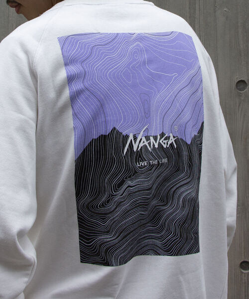 NANGA（ナンガ）の「【NANGA/ナンガ】GLOSTER別注 バックプリントスウェット P/O オーバーサイズ ロゴ刺繍（スウェット・メンズ・ブラック/ダークグリーン/オフホワイト・M/L）」の9枚目の写真