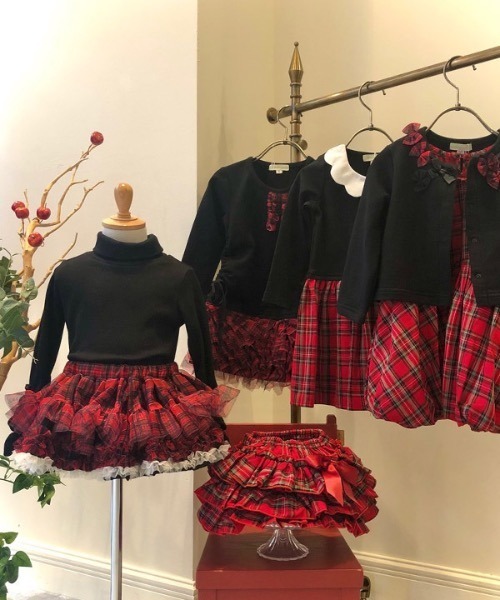 panpantutu（パンパンチュチュ）の「チュチュプリンセス/チェック【M/90-110cm】【L/110-130cm】（スカート・キッズ・ネイビー/レッド系その他/ダークグリーン/ダークグリーン系/スモークピンク・MEDIUM/LARGE）」の16枚目の写真