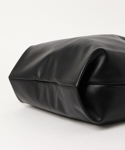 anello（アネロ）の「anello/アネロ/ALTON/アルトン/ATB3647A/多目的バッグ/バギーバッグ(R)（エコバッグ/サブバッグ・レディース・ブラック/グレー・F）」の5枚目の写真