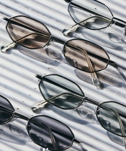 NOEYEDIA(ノーアイディア)の「no eyedia/ノーアイディア fashion glass ボストン型サングラス カラーレンズ 2026新作 再入荷(サングラス・メンズ・ブラック/グレー/ブラウン/ブラック系その他/ブラック系その他2/グレー系その他/イエロー系その他/ブラウン系その他・FREE)」の15枚目の写真