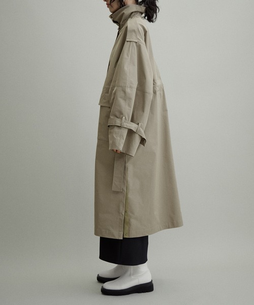 ADAM ET ROPE'(アダムエロペ)の「【WEB限定(一部店舗展開あり)】トップボリュームスタンドカラーコート(その他アウター・レディース・ブラック/ベージュ/オリーブ・FREE)」の14枚目の写真