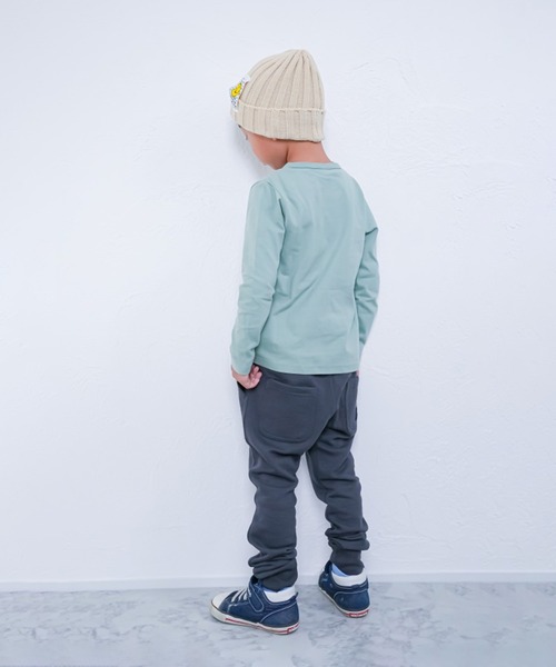 ZERO standerd（ゼロスタンダード）の「ZERO Standard/ゼロスタンダード ロングTシャツ（Tシャツ/カットソー・キッズ・チャコールグレー/ブラック/オフホワイト/カーキ/グリーン/アイボリー・110cm/150cm/120cm/130cm/160cm/140cm）」の8枚目の写真