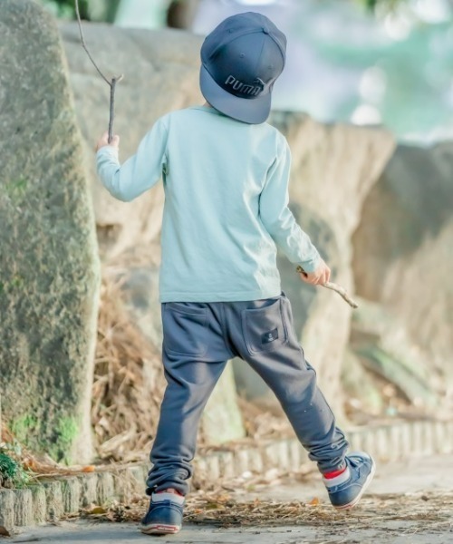 ZERO standerd（ゼロスタンダード）の「ZERO Standard/ゼロスタンダード ロングTシャツ（Tシャツ/カットソー・キッズ・チャコールグレー/ブラック/オフホワイト/カーキ/グリーン/アイボリー・110cm/150cm/120cm/130cm/160cm/140cm）」の13枚目の写真