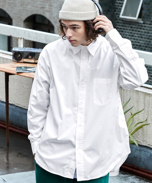 BARK MANHATTAN（バークマンハッタン）の「ビッグシルエットブロードL/Sレギュラーカラーシャツ（シャツ/ブラウス・メンズ・ブルー系/ブルー/ブラック/ホワイト/グレー系・M/L）」の2枚目の写真