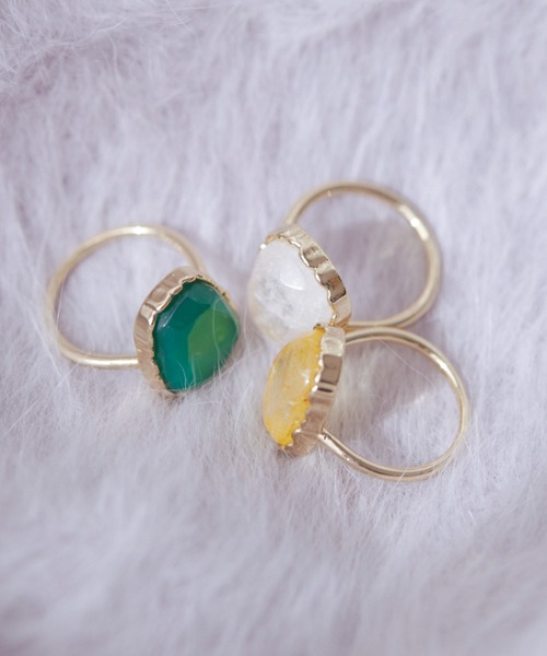 SNIDEL（スナイデル）の「ジェムストーンリング（リング・レディース・イエロー/グリーン/クリア・FREE）」の4枚目の写真