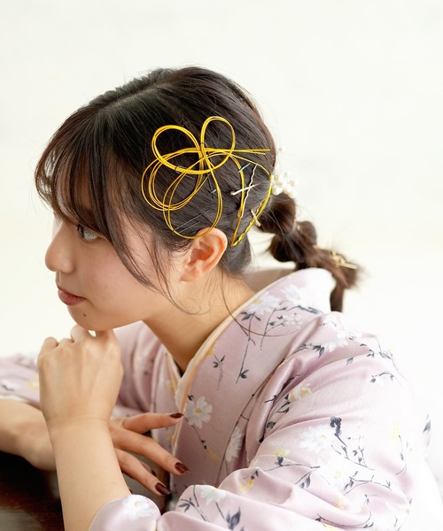 utatane(ウタタネ)の「髪飾り 金箔水引ヘア20点セット(和装小物・レディース・ゴールド/ゴールド系1・FREE)」の5枚目の写真