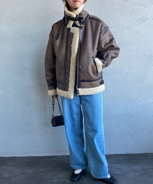 Alpha Industries（アルファインダストリーズ）の「[ALPHA/アルファ] B-3 フェイクムートン ミリタリーボアジャケット（ミリタリージャケット・レディース・ブラック/ブラウン・M）」の13枚目の写真