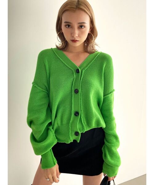 EMODA(エモダ)の「オーバーサイズルーズカーディガン(カーディガン/ボレロ・レディース・アイボリー/ブラック/ピンク/グリーン/ブルー・FREE)」の6枚目の写真