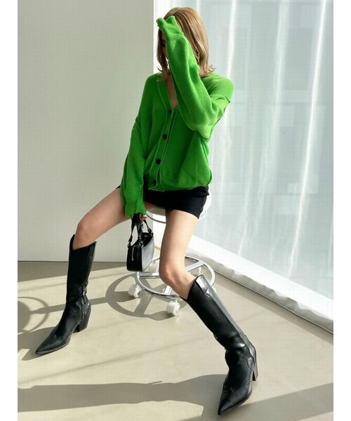 EMODA(エモダ)の「オーバーサイズルーズカーディガン(カーディガン/ボレロ・レディース・アイボリー/ブラック/ピンク/グリーン/ブルー・FREE)」の8枚目の写真