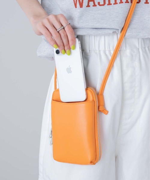 WEGO（ウィゴー）の「WEGO/マルチポケットミニショルダー（ショルダーバッグ・レディース・ブラック/ホワイト/ブルー系その他/ライトパープル/オレンジ/シルバー・FREE）」の17枚目の写真