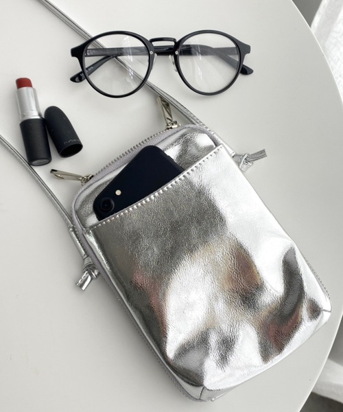 WEGO（ウィゴー）の「WEGO/マルチポケットミニショルダー（ショルダーバッグ・レディース・ブラック/ホワイト/ブルー系その他/ライトパープル/オレンジ/シルバー・FREE）」の18枚目の写真