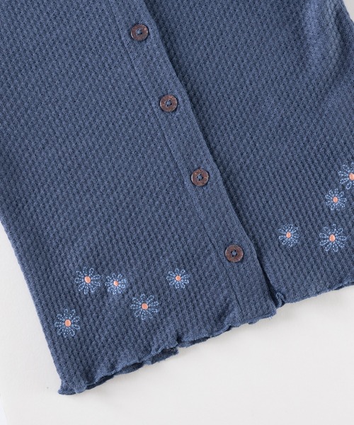 trois lapins kp（トロワラパンケーピー）の「お花刺しゅう ジャガードカーディガン(110～160)（カーディガン/ボレロ・キッズ・ブルー系その他/キナリ・130cm/160cm/140cm/120cm/110cm/150cm）」の12枚目の写真